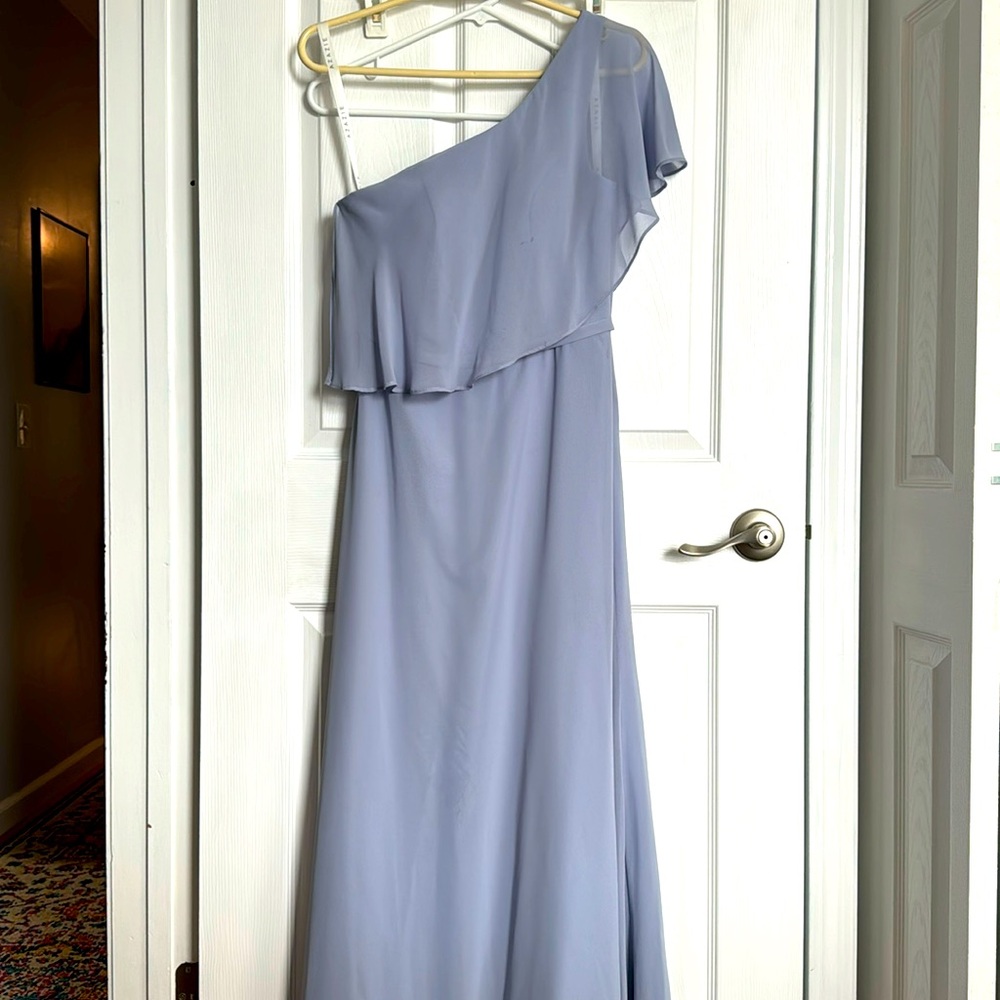 Azazie dress, dusty lavender, size A4, hemmed to 5’4 height